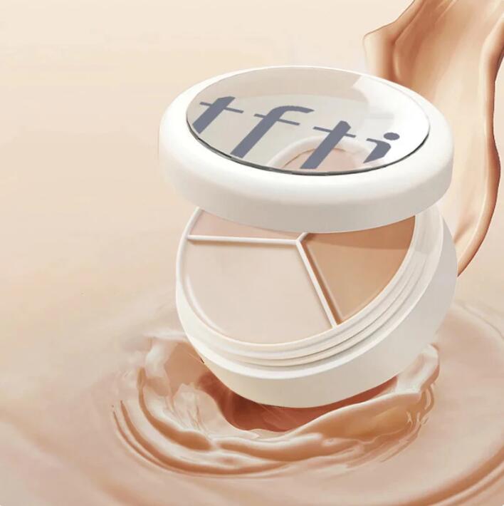 TFTI Tri-Color Concealer Covers Facial Spots And Pimples