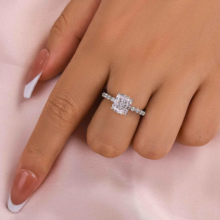 Exquisite 2.0 Carat Cushion Cut Engagement Ring In Sterling Silver