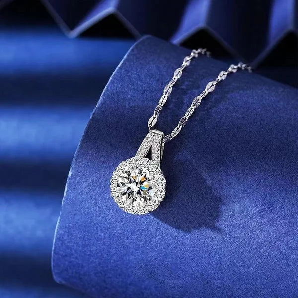 🔥 47% OFF💕S925 Sterling Silver Moissanite Sunflower Pendant Necklace