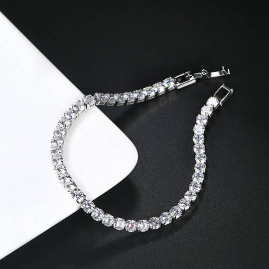 🔥 49% OFF🎁Sparkling Moissanite Bracelet