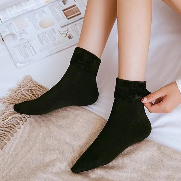 🔥2024 NEW Snugly Plush Winter Warm Socks (BUY 1 FREE 10)