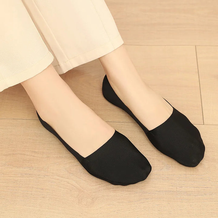 【No Heel Dropping】Ice Silk Invisible Breathable Crew Socks