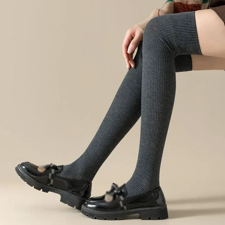 🔥Last Day 49% OFF - 🧦The Perfect Blend of Warmth and Style Thickened Over-The-Knee Socks