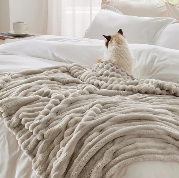 Discover The Ultimate Striped Blanket - A Cozy Companion For Every Season!