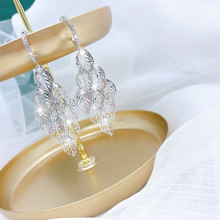 FASHION HOLLOW LEAF EARRINGS