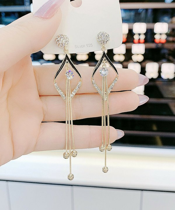 Geometric tassel earrings