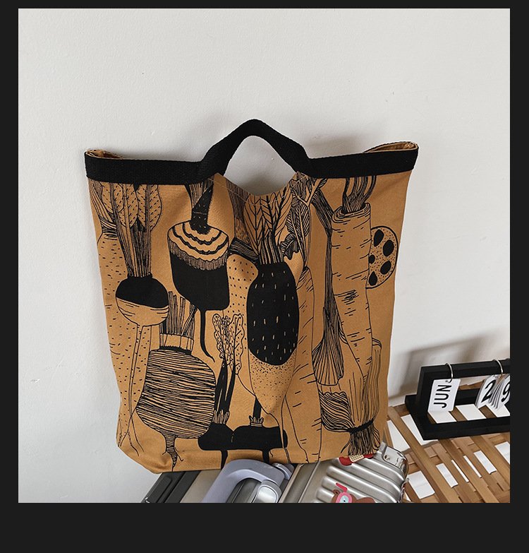Fashionable Large Capacity Graffiti Canvas Bag