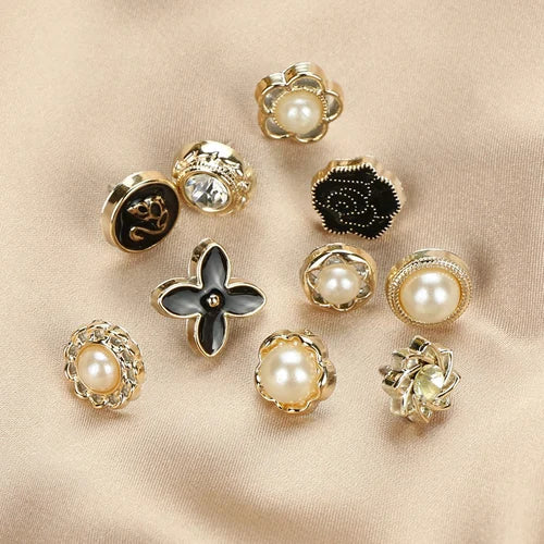 Cute Button Brooches(40 PCS)