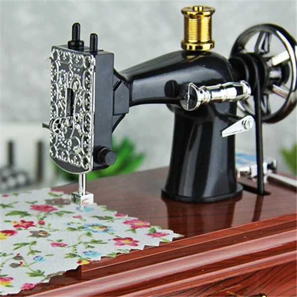 Wood Mini Sewing Machine Music Box