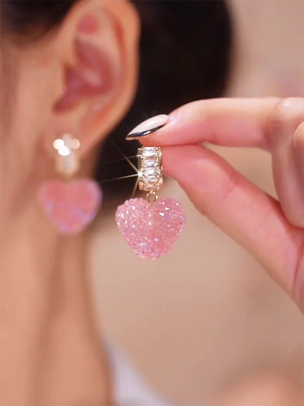 Fashion peach heart earrings