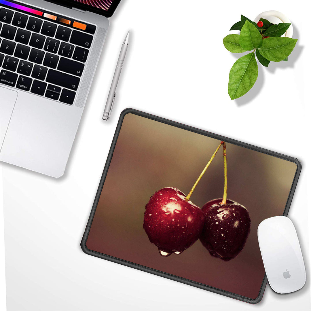 P124 Mouse Pad with Stitched Edge