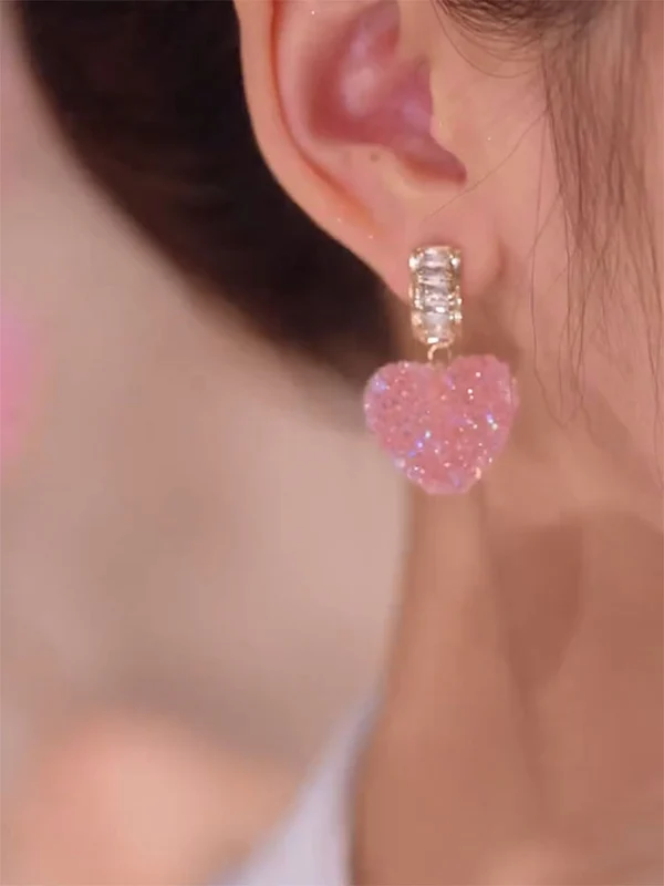 Fashion peach heart earrings