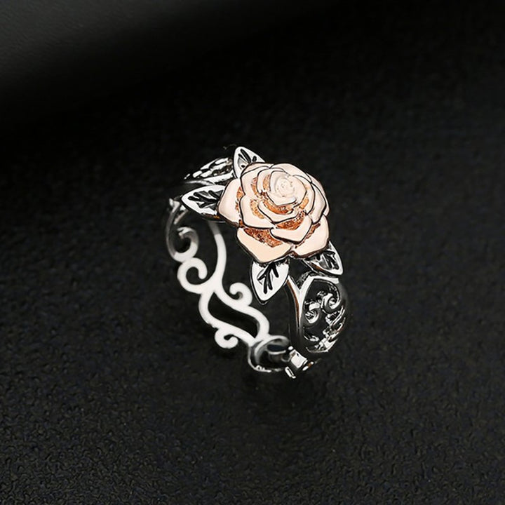 Exquisiter Forever Silver Rose Ring