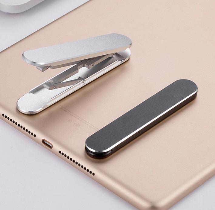 Adjustable mobile phone holder