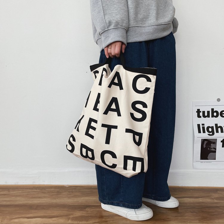 Fashionable Large Capacity Graffiti Canvas Bag