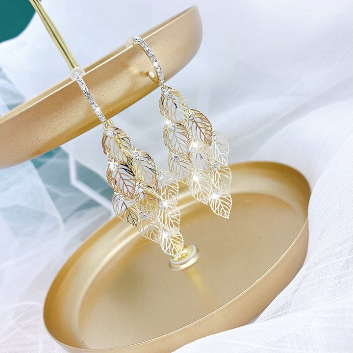 FASHION HOLLOW LEAF EARRINGS