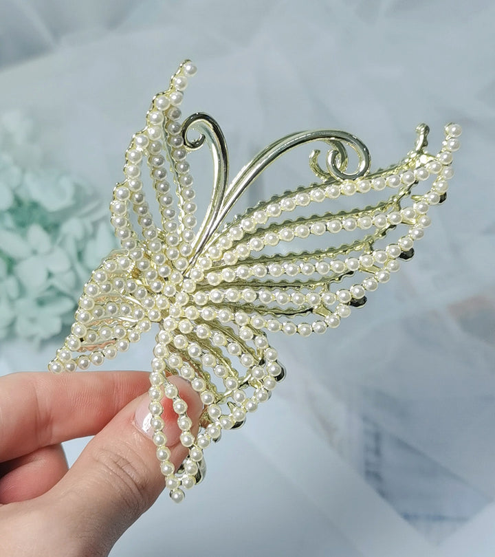 Butterfly hairpin