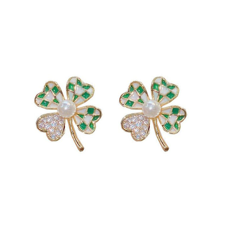 Four Leaf Clover Grid Studs