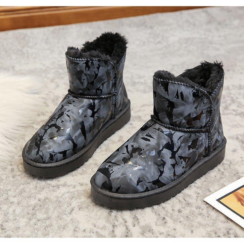 Cute Plush Graffiti Snow Boots