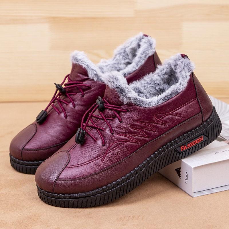 Womens Leather Shoes with Flat and Velvet Soft Sole